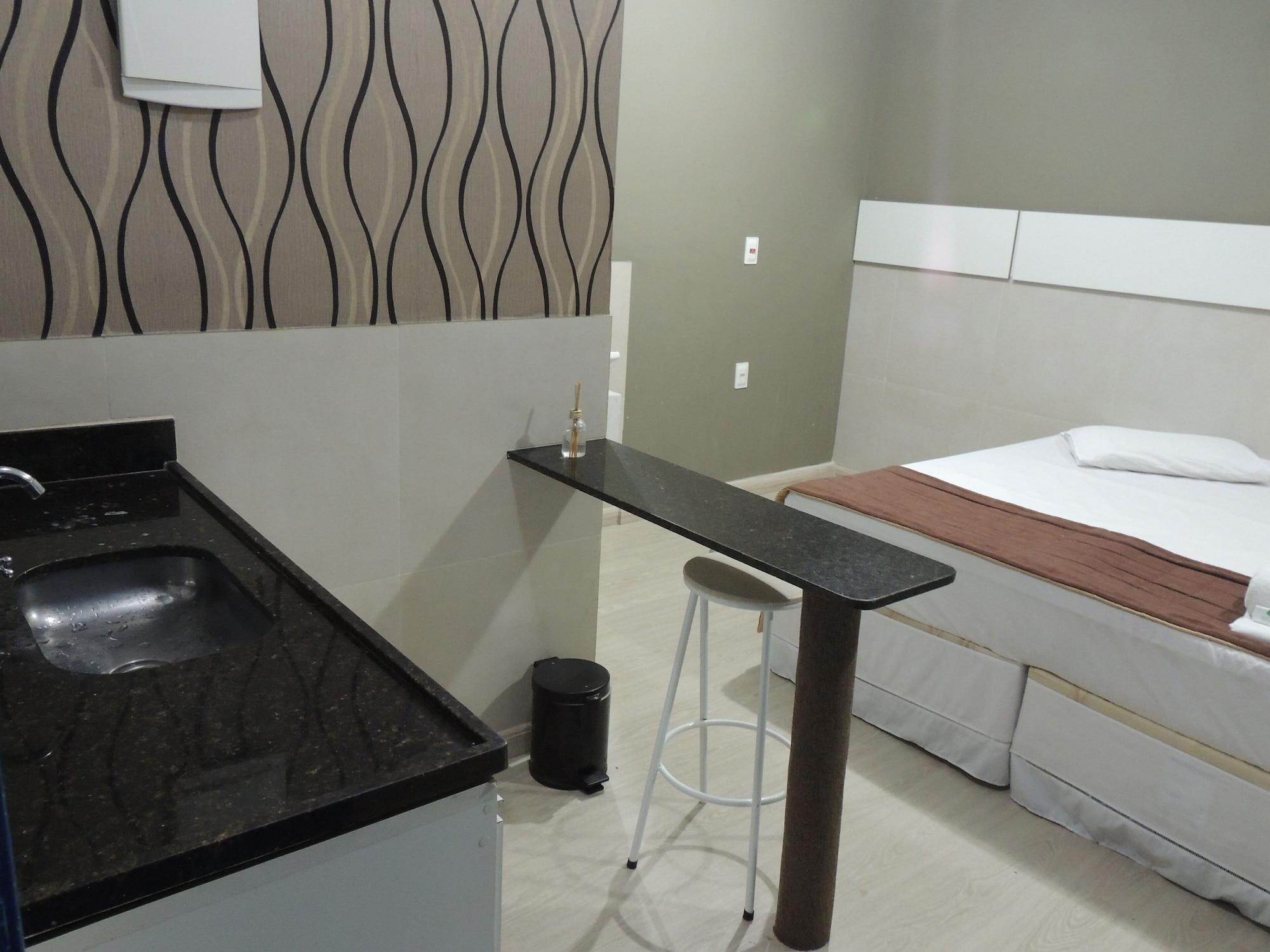 Hotel Bh Inn Palmares - Acesso Cristiano Machado 贝洛哈里桑塔 外观 照片